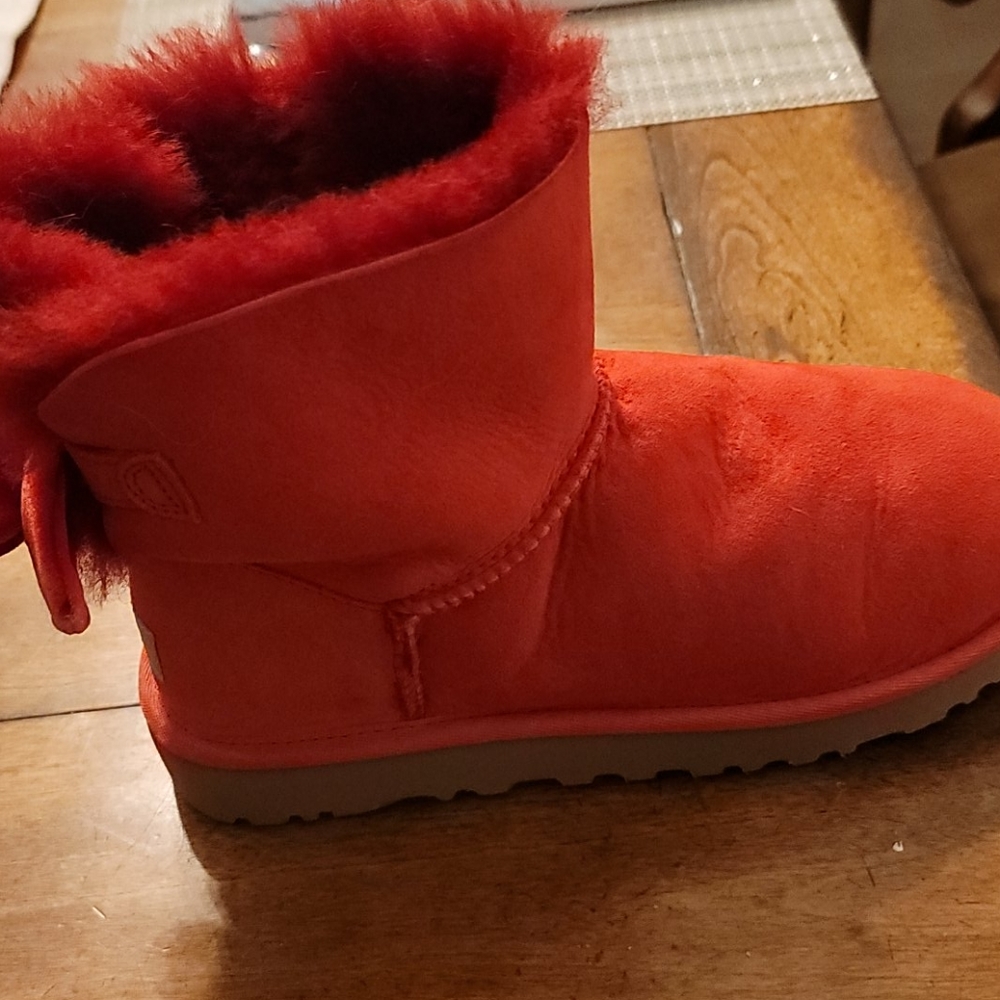 Uggs worn once